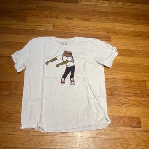 Dancing bear men’s t-shirt